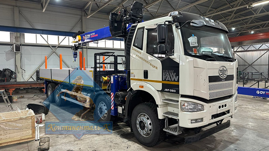�������� ���������� FAW � ������������� (���) Dong Yang SS 2725LB